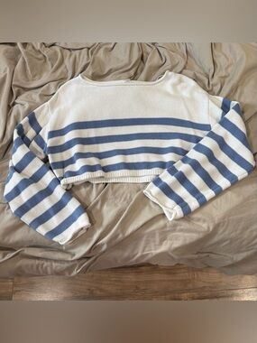 Garage White and Blue Striped Cropped Sweater M/L